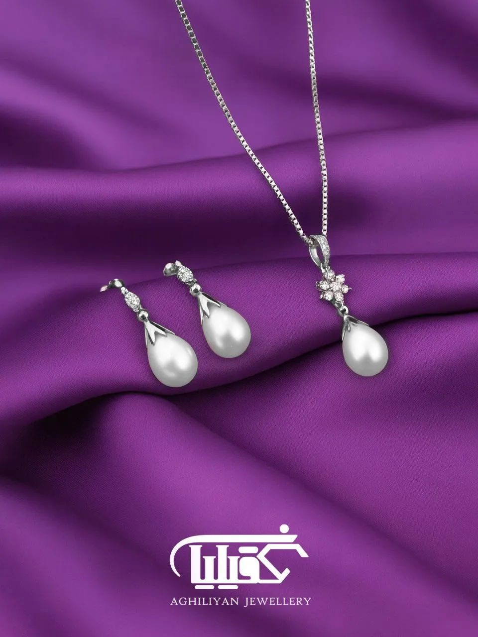 white-gold-cultured-pearl-pendant-earrings-set-4052 نیم ست برلیان با مروارید پرورشی 4052 طلا سفید با مروارید پرورشی اشکی